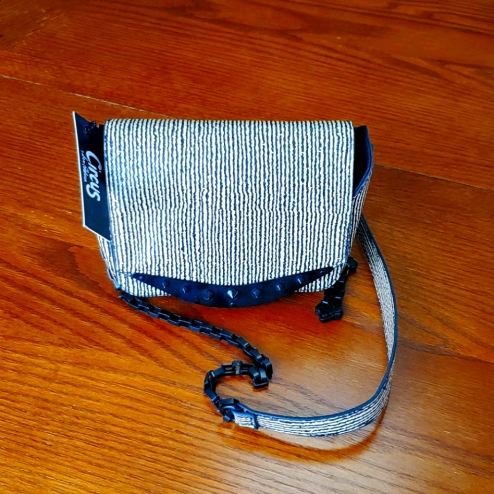 Circus by Sam Edelman "Weston" crossbody purse,